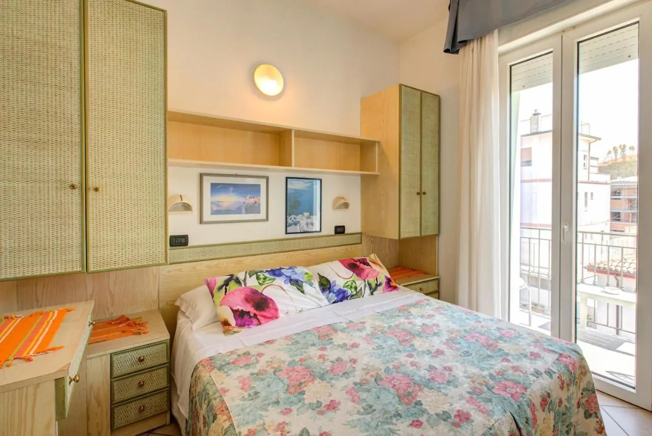 Hotel Residence Charles Rimini Italy