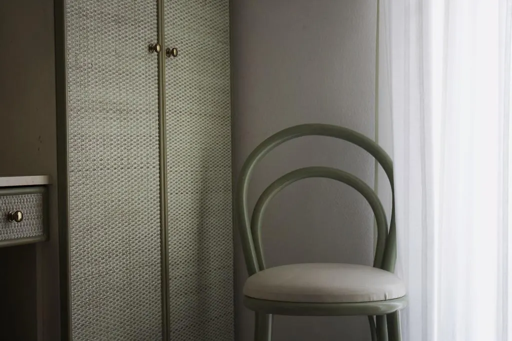 Hotel Residence Charles Rimini