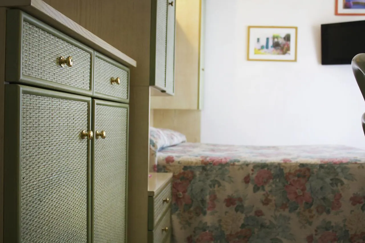 ***  Hotel Residence Charles Rimini Italy